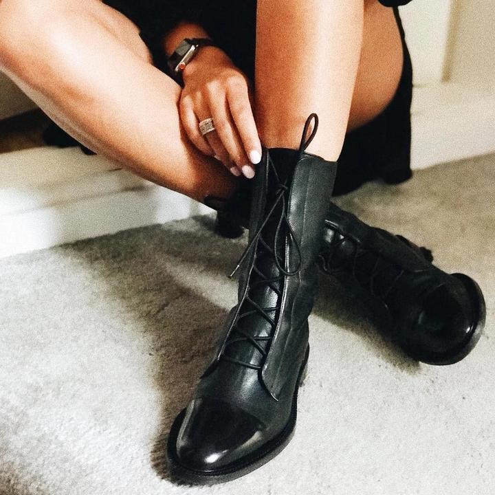 Sofia™ Vintage Look Heel Boots