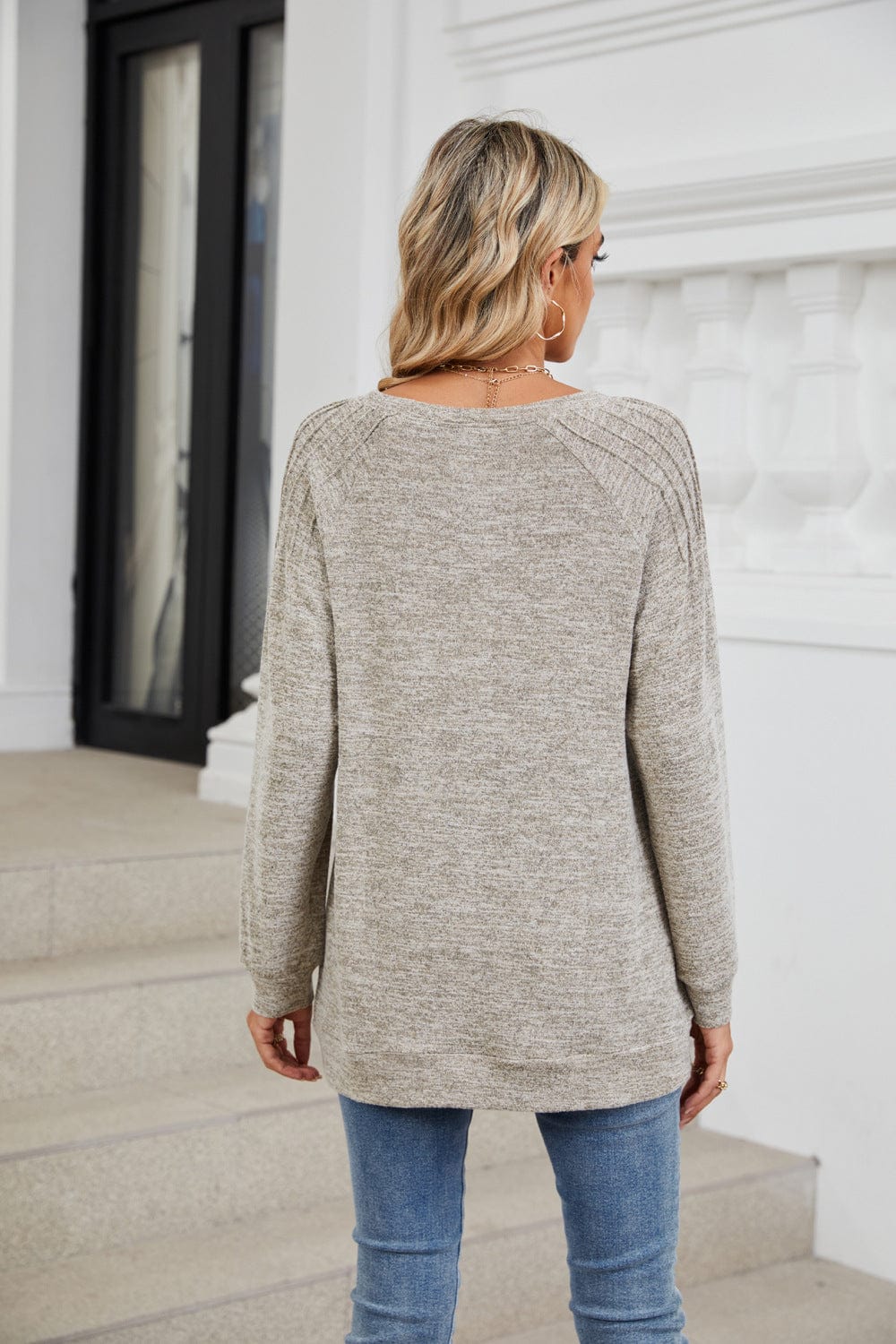 Anika | Ribbed Shoulder Long-Sleeve