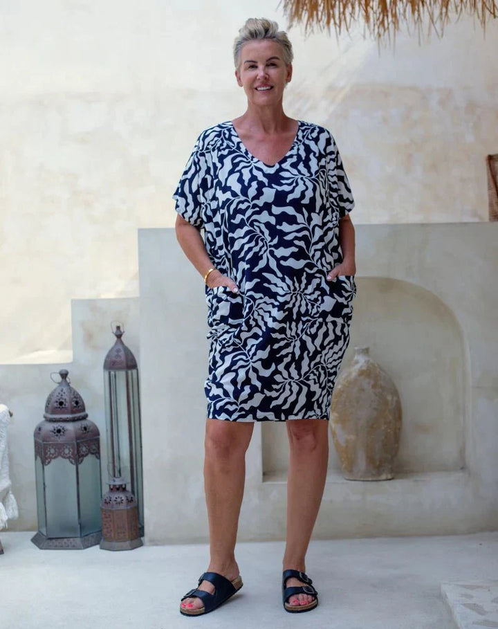 Anisa | Polished Pocket Dress